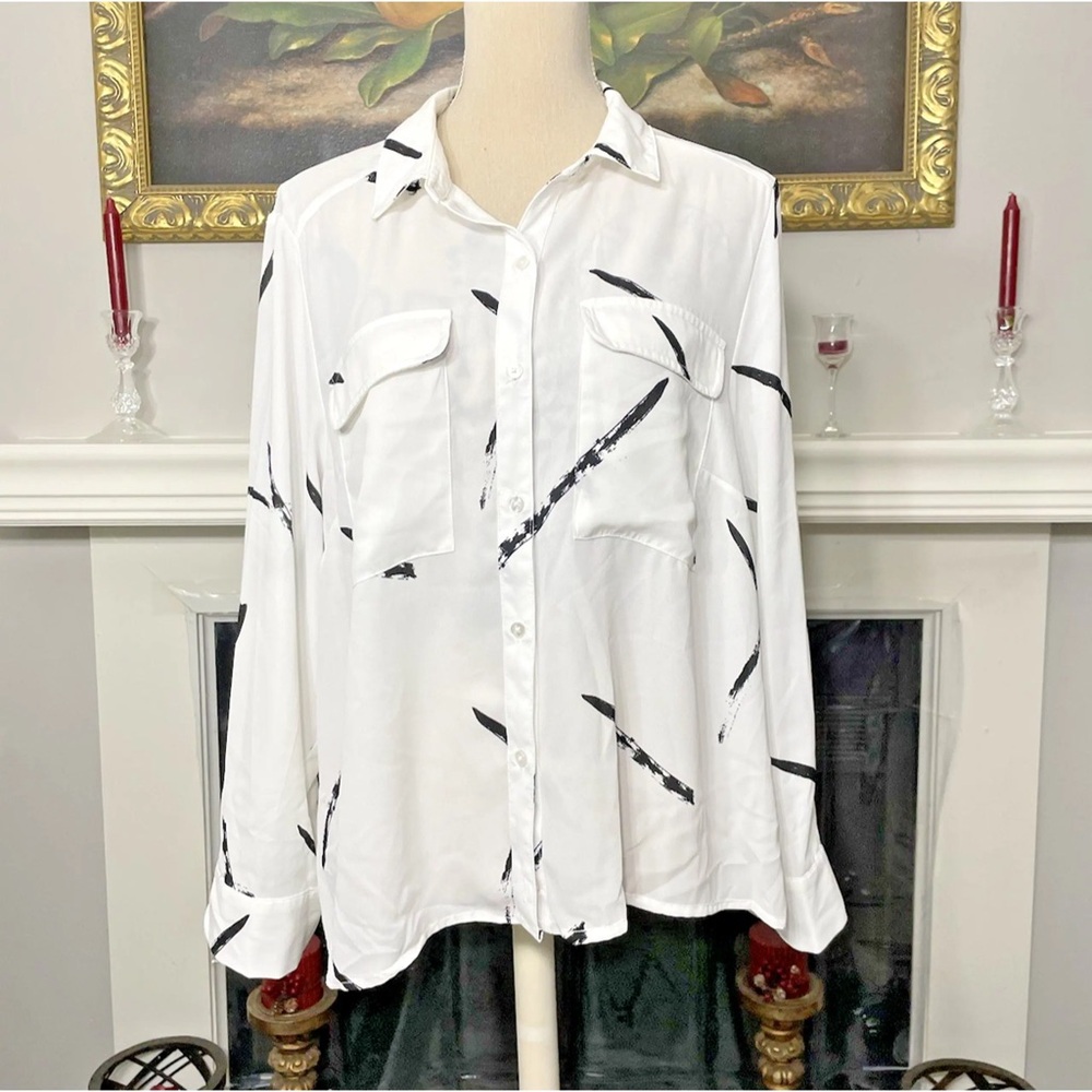 Ophelia Roe Button Down Blouse Size Large